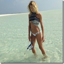 Cocoa Island - Anja Rubik Cocoa Island - Anja Rubik