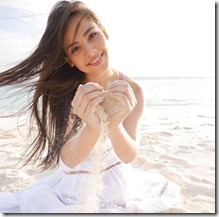 Dusit Thani - Yaya Urassaya Sperbund Dusit Thani - Yaya Urassaya Sperbund