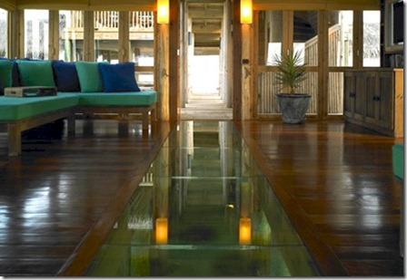 Gili Lankanfushi - Private Reserve glass floor