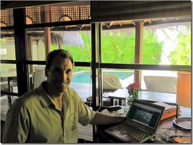 Kuda Huraa villa windows inside