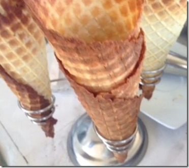 LUX Maldives cones