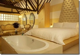 Maldives - not seen - individually decorated rooms