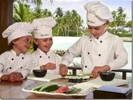 One and Only Reethi Rah culinary school kids