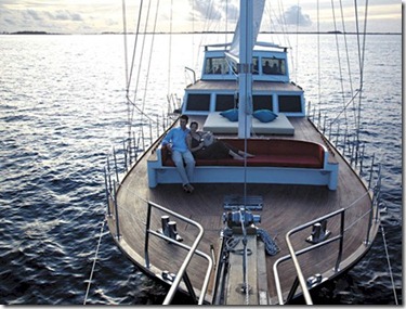 Shangri-La Villingili Horizon boat deck