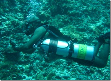 Vilamendhoo side mount tank