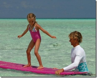 Four Seasons Kuda Huraa - kids surfing