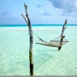 Gili-Lankanfushi-lagoon-hammock_thumb.jpg