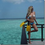 Velassaru-Claire-Chanelle-mermaid_thumb.jpg