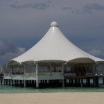 Safari-Island-tented-over-water-bar.jpg