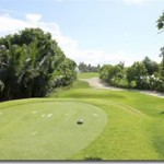 Shangri-La-Villingili-golf-course-hole-9-tee-view_thumb.jpg