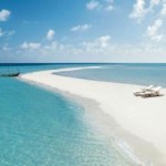 Four-Seasons-Landaa-Giraavaru-sand-spit.jpg