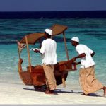Constance-Moofushi-dhoni-room-service_thumb.jpg