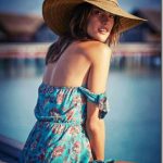 Alessandra-Ambrosio-Brazil-Shangri-La-Vilingili_thumb.jpg