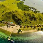 Komodo-Resort-Sebayur-Indonesia.jpg