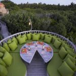 Soneva-Fushi-restaurant-table-2.jpg