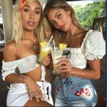 Eva-Gutowski-and-Belle-Lucia-USA-Australia-LUX-South-Ari-Atoll_thumb.jpg