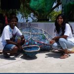 Women-Marine-Biologists-Maldives_thumb.jpg