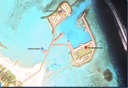 Emerald Faarufushi - futsal pitch