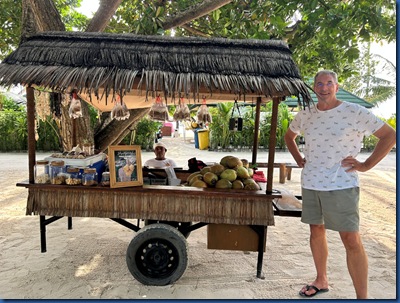 Siyam World - coconut stand