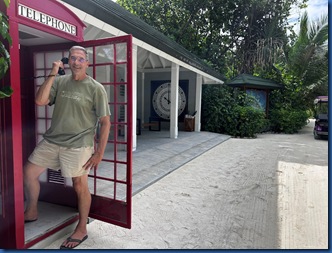 Siyam World - bus stops 1