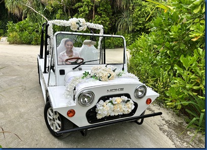 Siyam World - wedding jeep