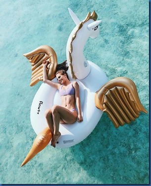 Lisa-Marie Schiffner (Austria) - Sun Island Lisa-Marie Schiffner (Austria) - Sun Island